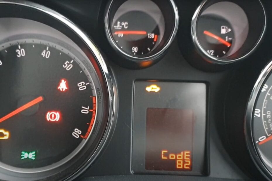 code 82 vauxhall mokka